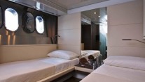 Melina C -  Twin Cabin